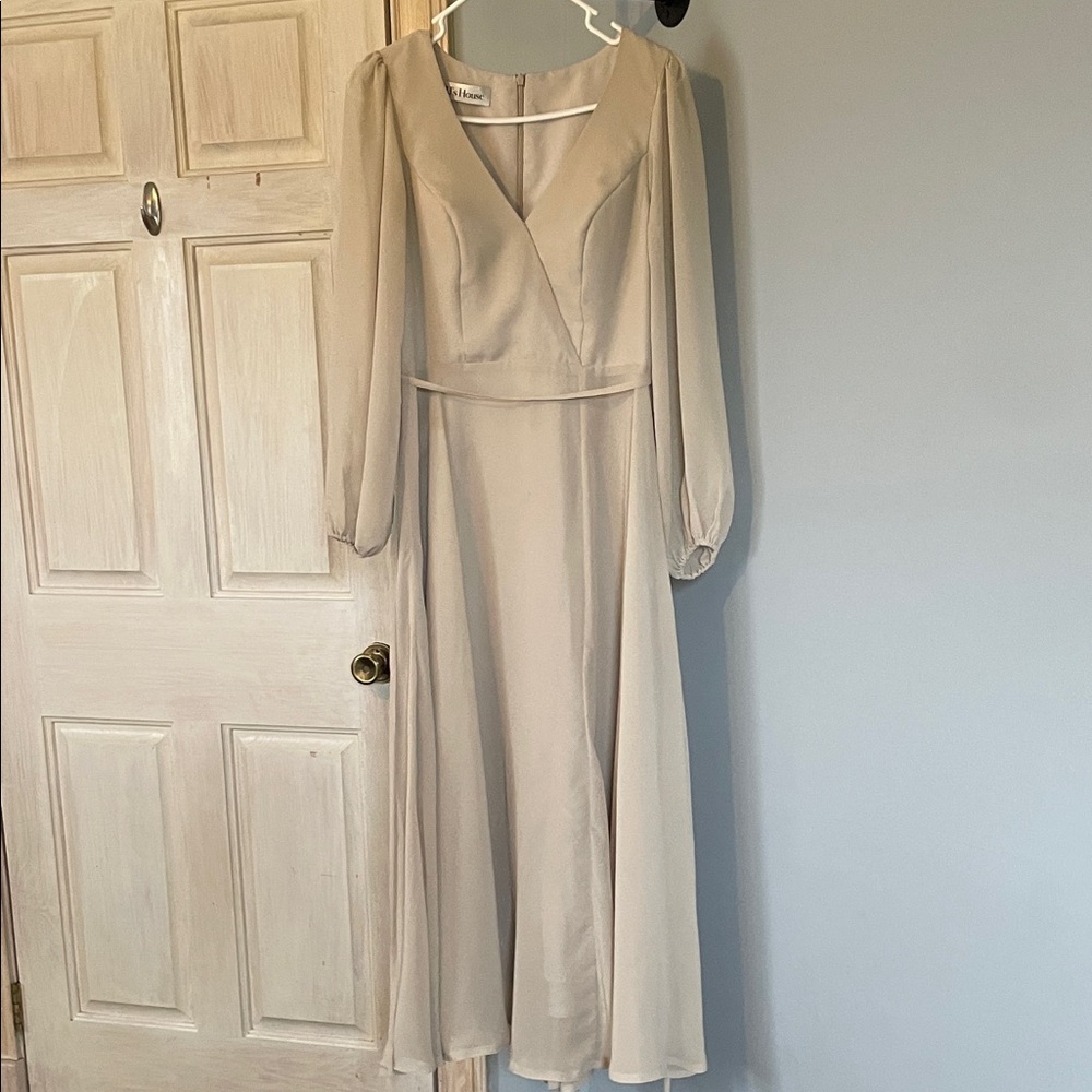 JJ’s House Cream Long Sleeve Dress